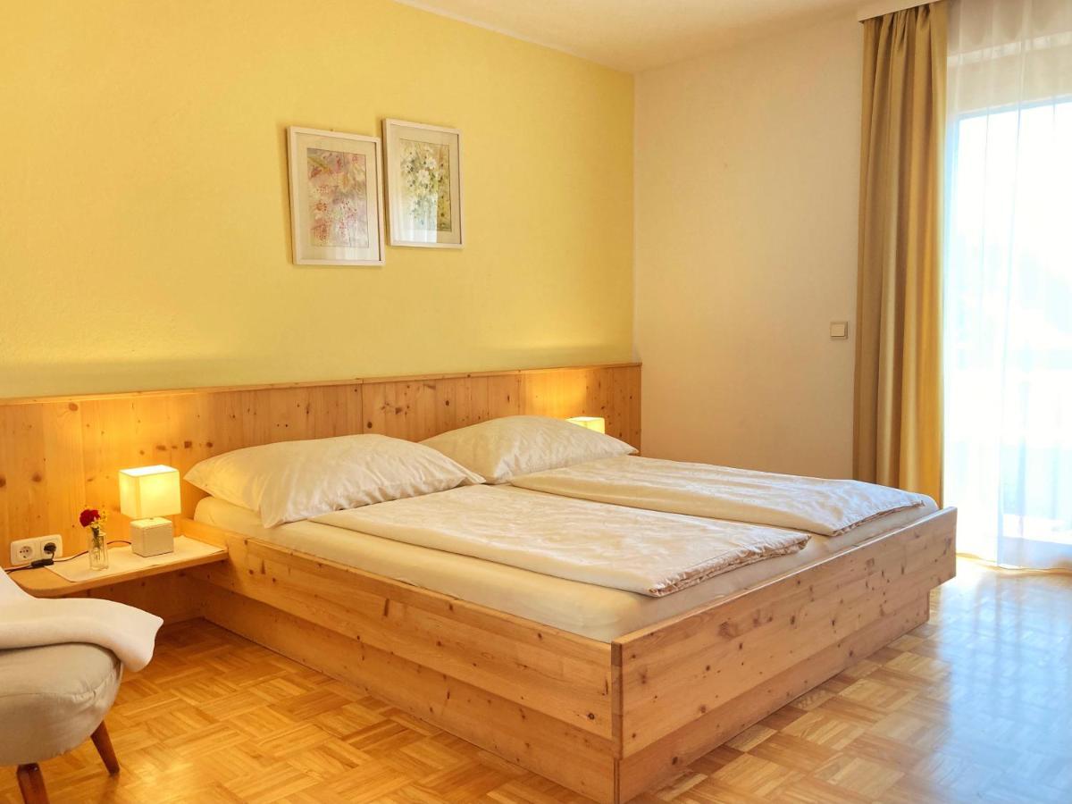 Ferienwohnung Sima フェルデン・アム・ヴェルターゼー エクステリア 写真